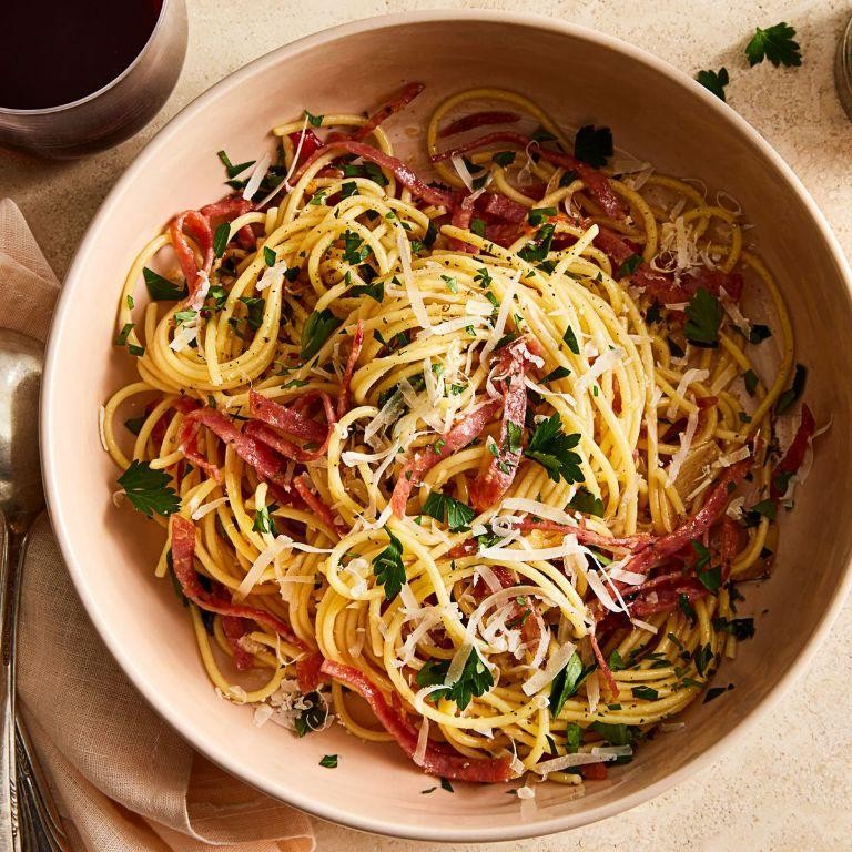 Garlic Butter Salami Pasta