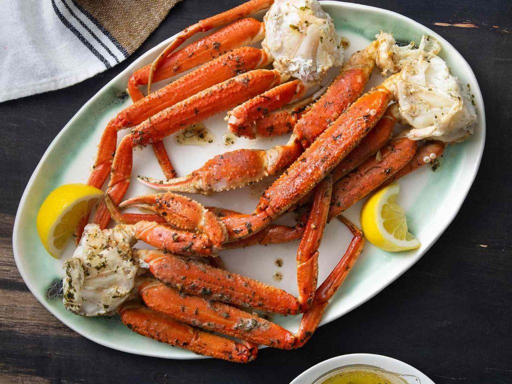 Garlic Butter Snow Crab Legs
