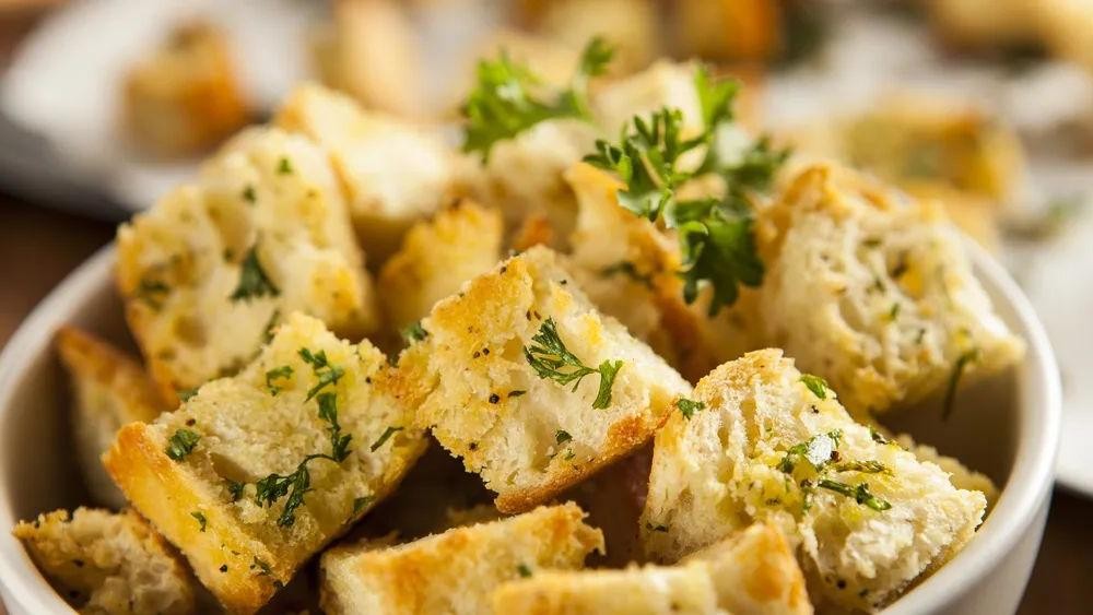 Garlic Parmesan Bread Croutons