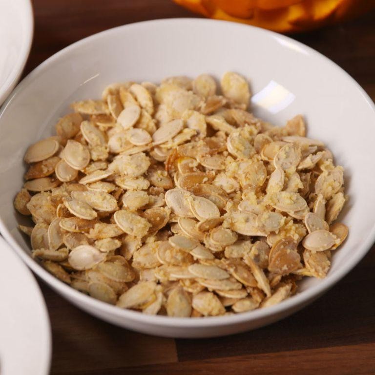 Garlic Parmesan Pumpkin Seeds