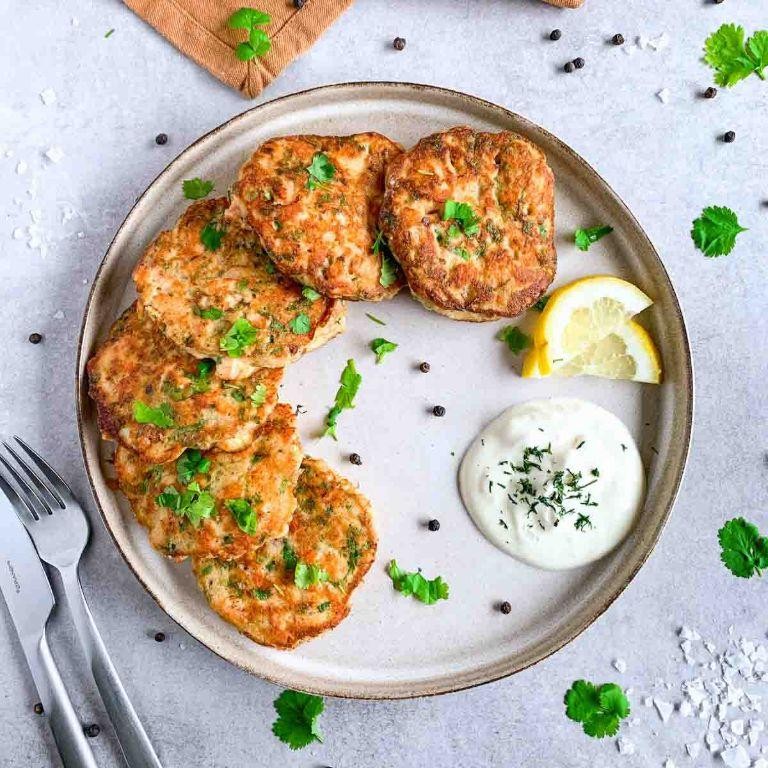 Gluten Free Salmon Patties with Almond Flour