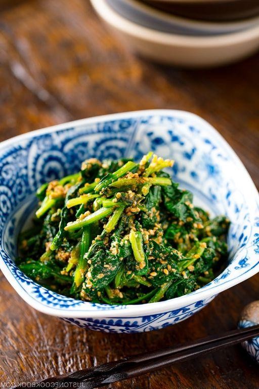 Gomaae (Spinach with Sesame Dressing)