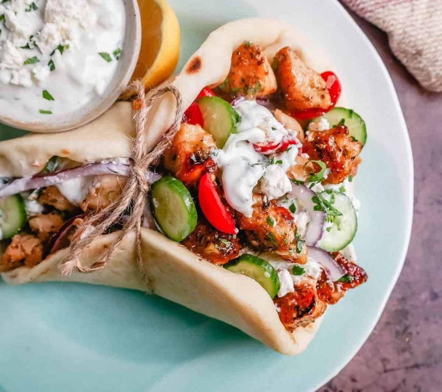 Greek-Style Chicken Pita with Tzatziki