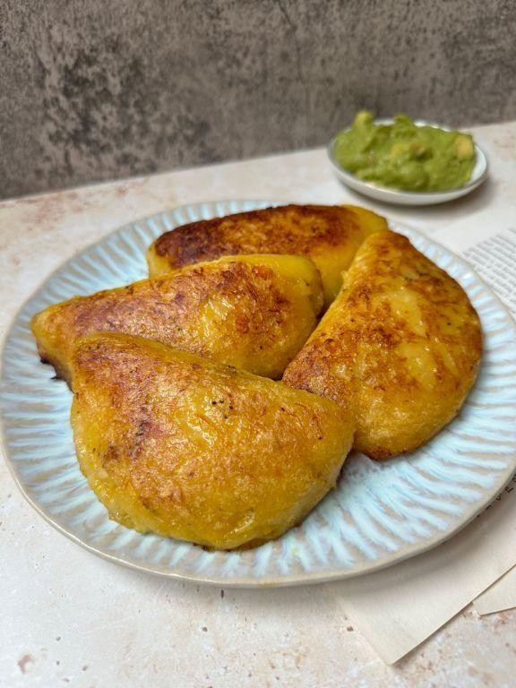 Green Banana and Cheese Empanadas