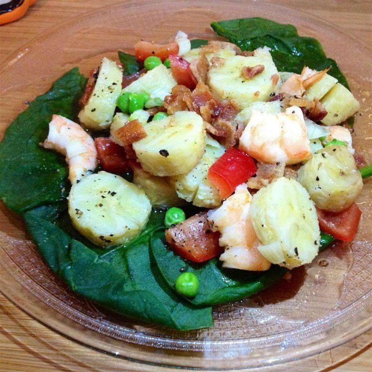 Green Banana and Spinach Salad
