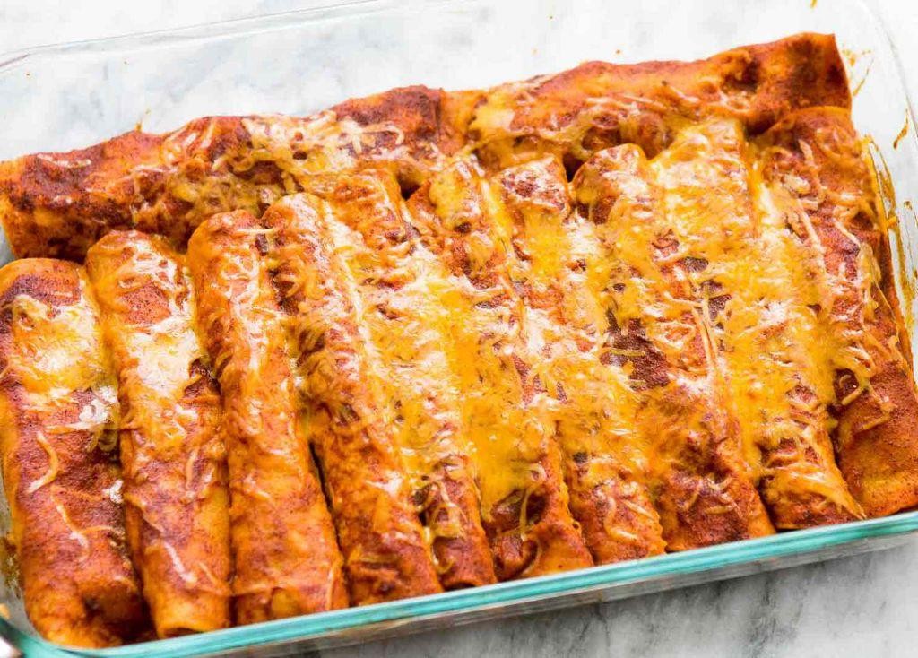 Grilled Chicken Enchiladas with Red Sauce