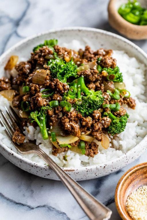 Ground Beef and Broccoli Skillet