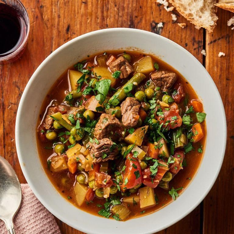 Hearty Beef and Vegetable Soup