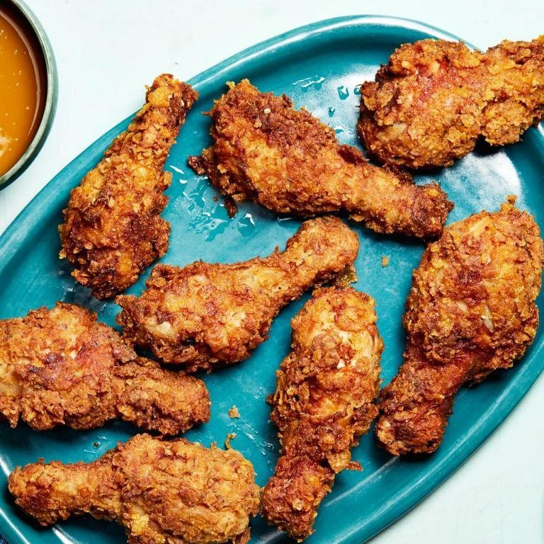 Herbed Buttermilk Fried Chicken Drumsticks