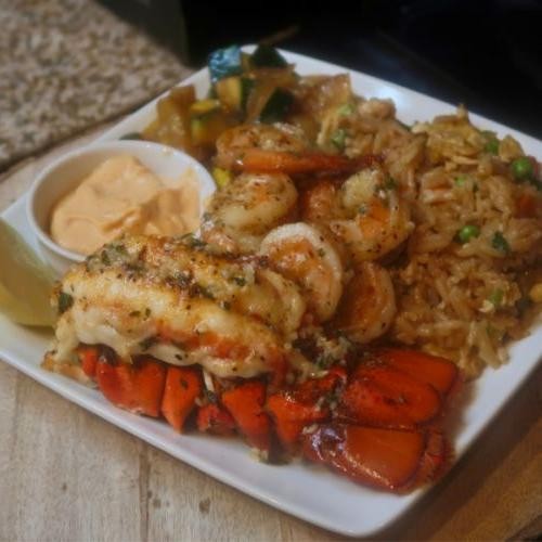 Hibachi Lobster Tail with Garlic Sauce