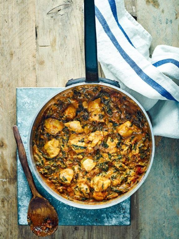 Indian cardamom chicken curry