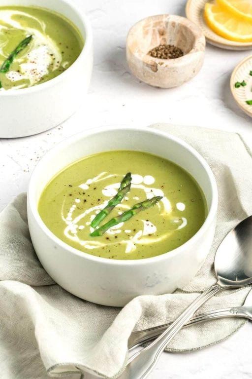 Keto Creamy Asparagus Soup