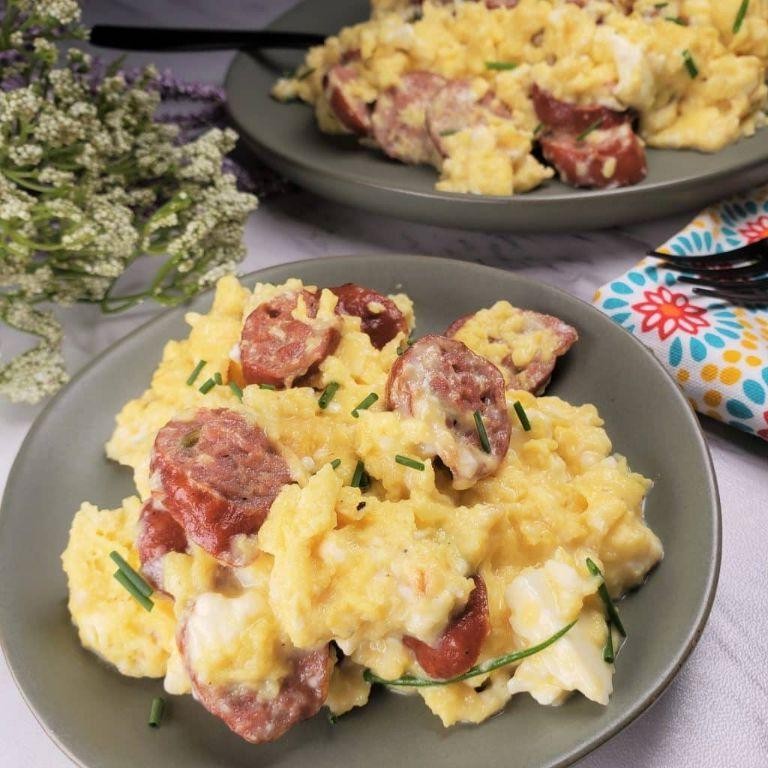 Keto Kielbasa Breakfast Scramble