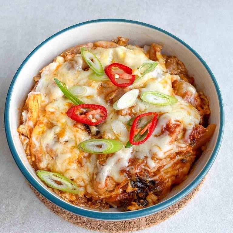 Kimchi Oyakodon for a Spicy Twist