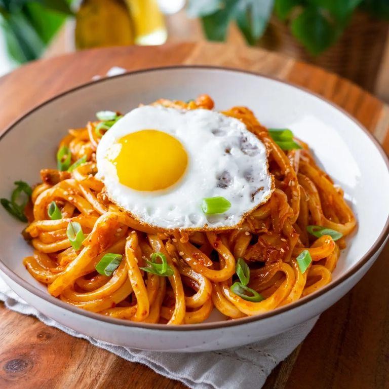 Kimchi Udon Stir-Fry
