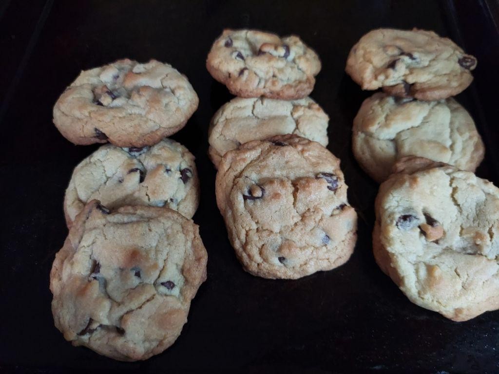 KitchenAid Crispy Chocolate Chip Cookies