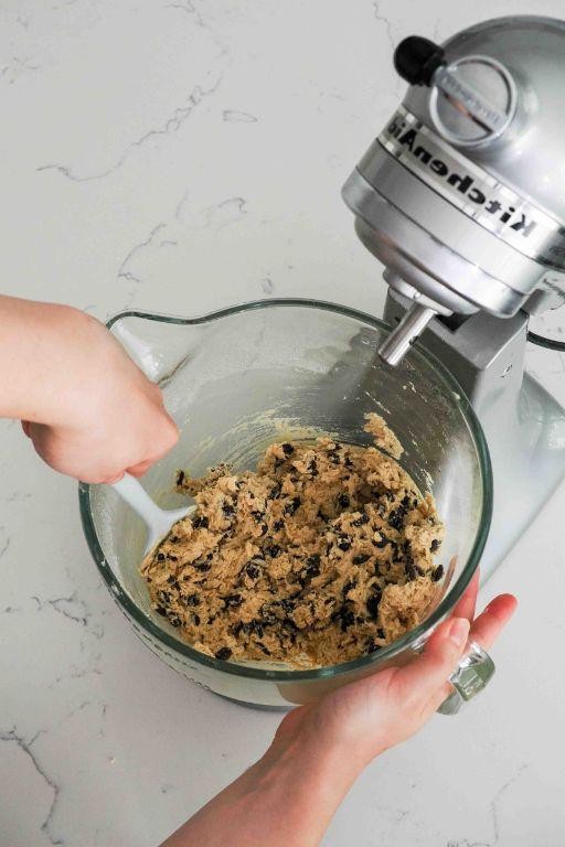 KitchenAid Oatmeal Chocolate Chip Cookies