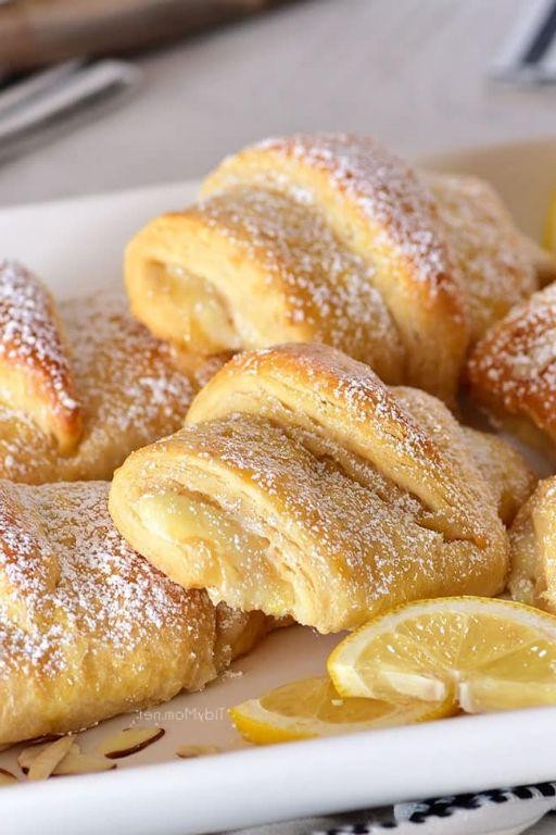 Lemon Curd Stuffed Crescent Rolls