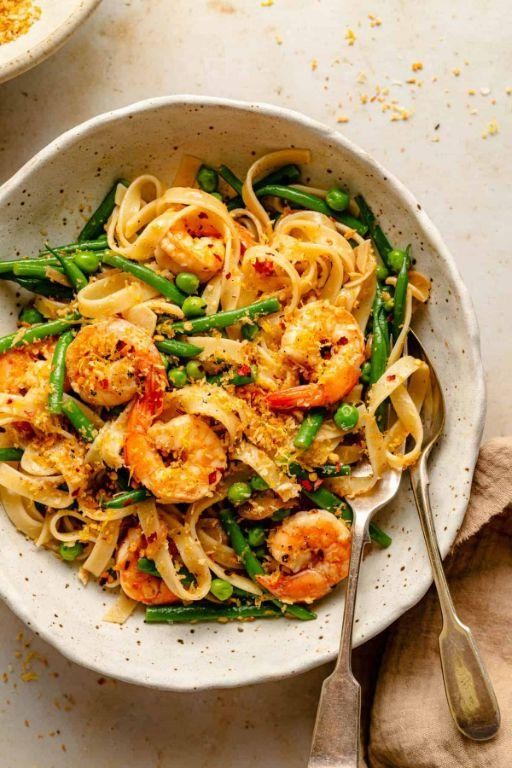 Lemon Garlic Shrimp Whole Wheat Pasta