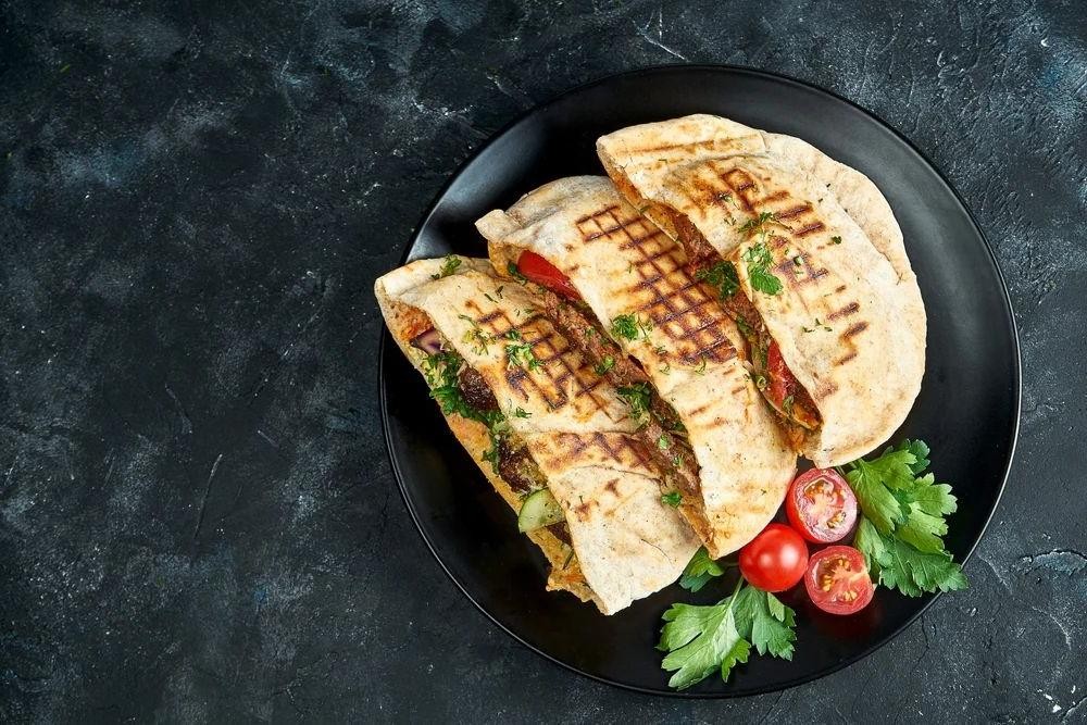 Lemon Herb Chicken Pita Sandwiches