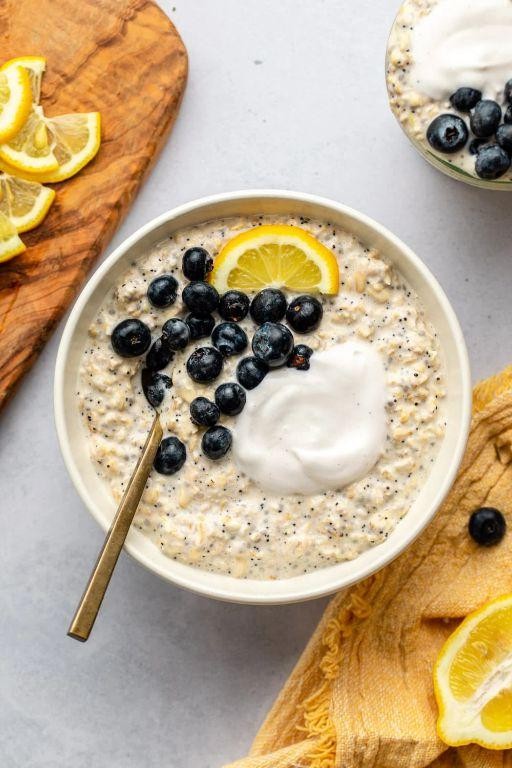 Lemon Poppy Seed Overnight Oats