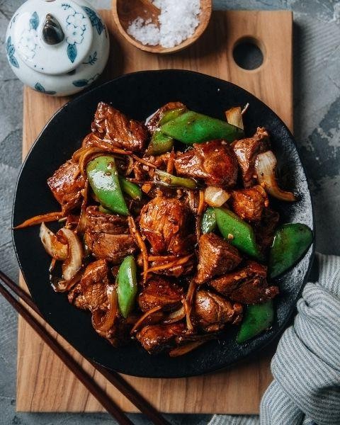 Llama Stir-Fry with Ginger and Soy