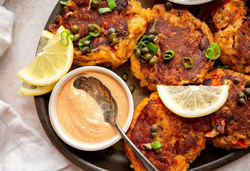 Lobster Cakes with Remoulade Sauce