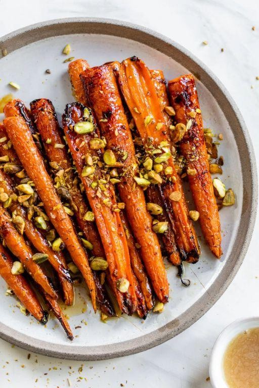 Maple-Glazed Grilled Carrots with Toasted Almonds