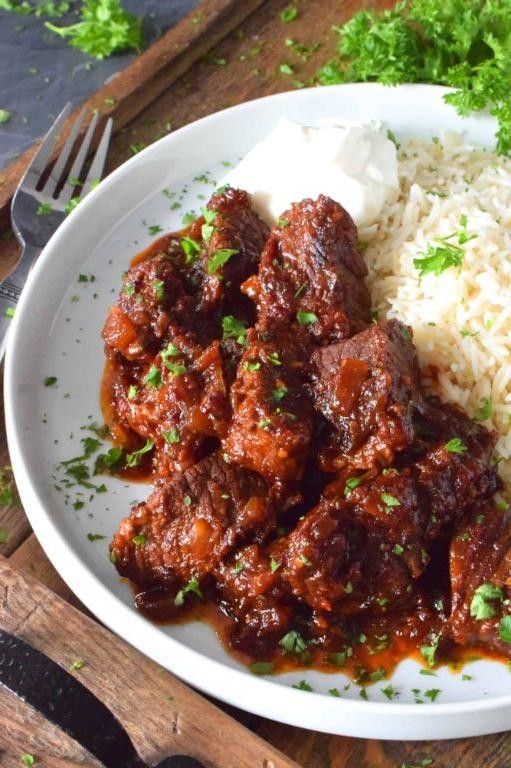 Mexican-Style Sirloin Tip Roast with Adobo Sauce
