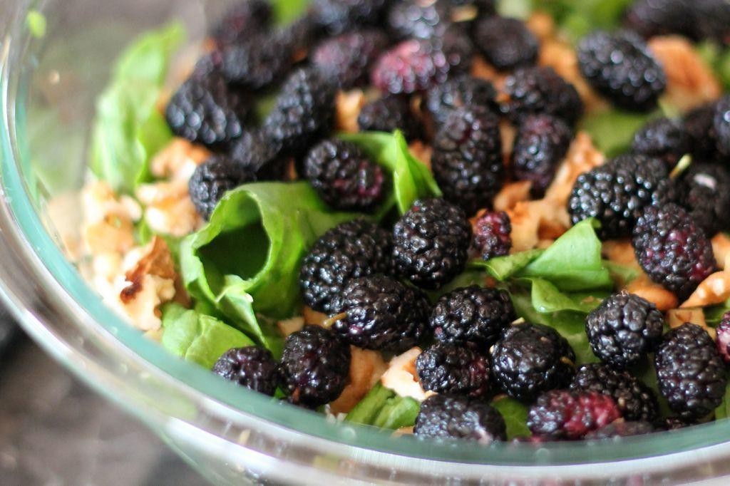 Mulberry Spinach Salad with Feta