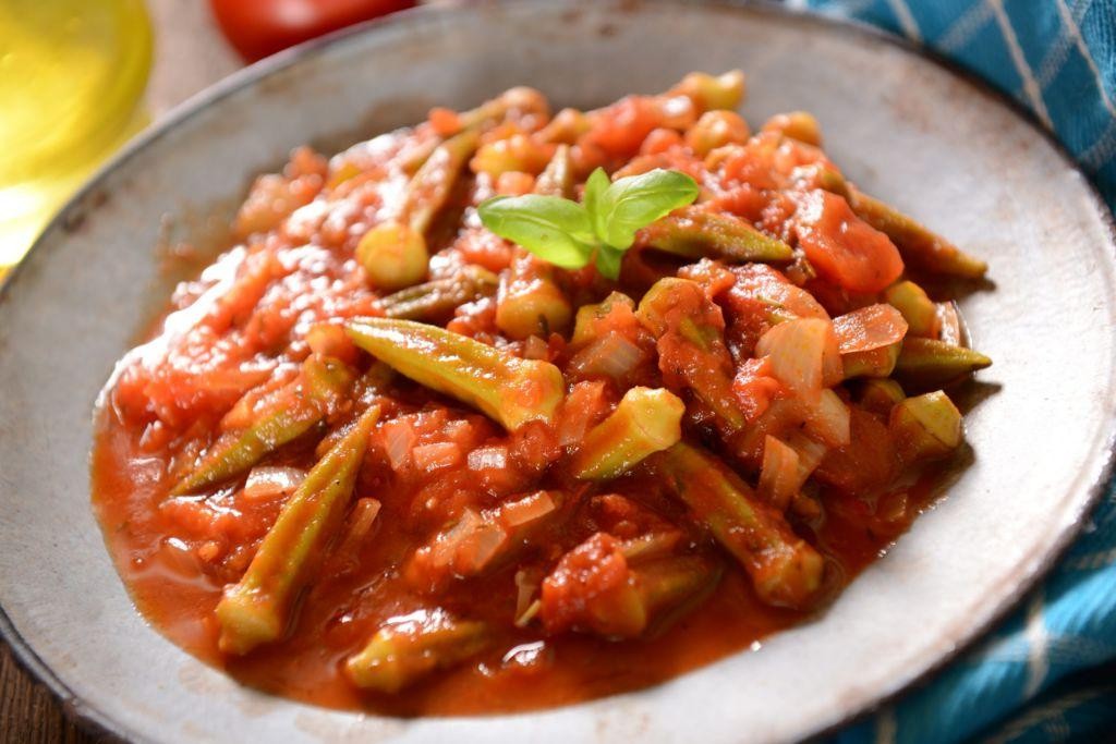Okra and Tomato Stew with Bacon