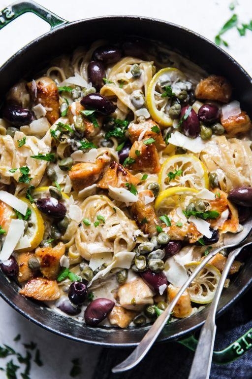 One Pot Mediterranean Chicken Pasta