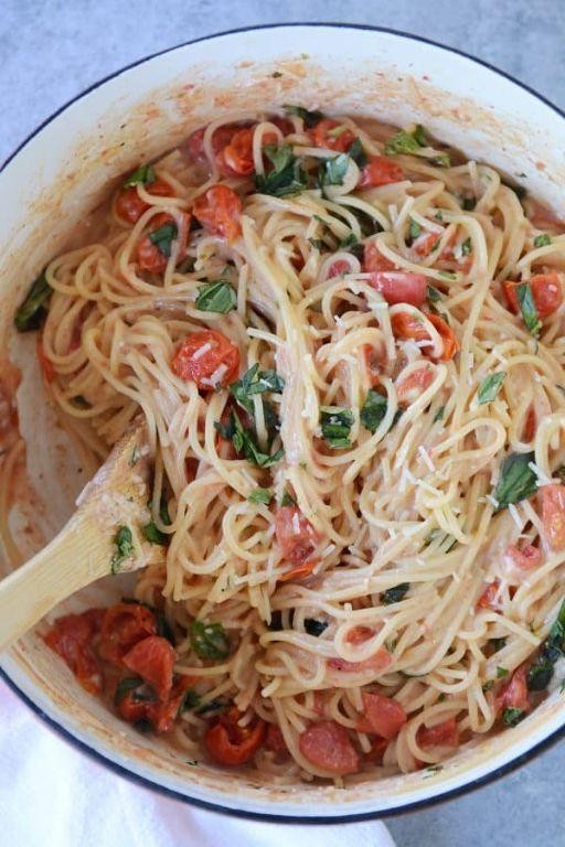One-Pot Creamy Tomato Basil Pasta