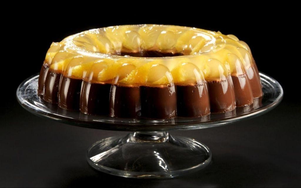 Orange Jello and Chocolate Drizzle Dessert