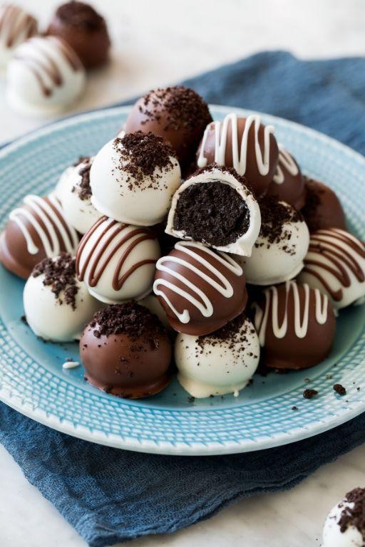 Oreo Cream Cheese Truffles