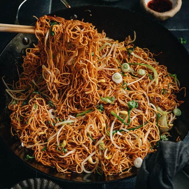 Pasta and Egg Stir-Fry with Soy Sauce