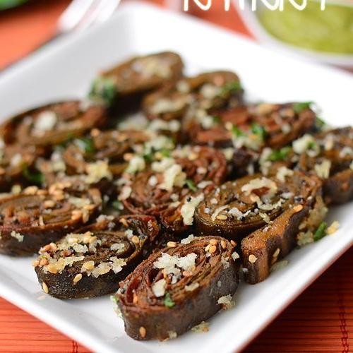 Patra with Grated Coconut and Sesame Seeds