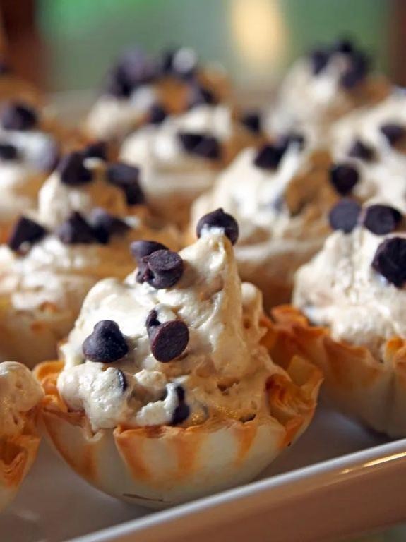 Peanut Butter Cup Phyllo Bites