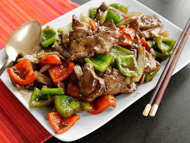Pepper Steak and Onions Stir-Fry with Bell Peppers