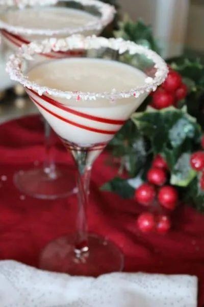 Peppermint RumChata Martini