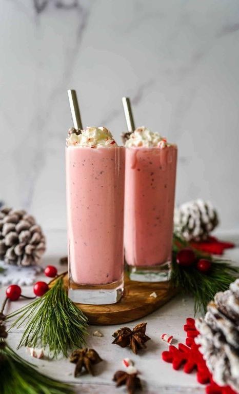 Peppermint RumChata Milkshake