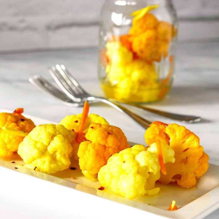 Pickled Cauliflower with Turmeric