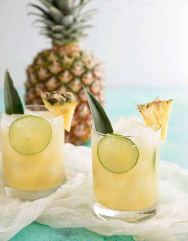 Pineapple Juice and Rum Punch