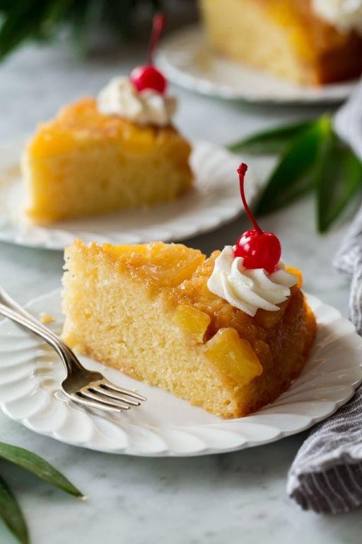 Pineapple Upside-Down Cake with Canned Pineapple