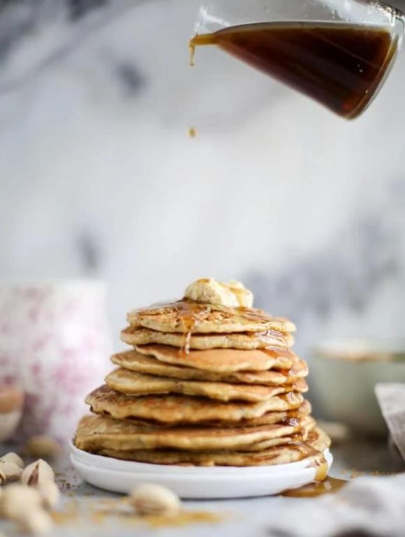 Pistachio Butter Pancakes with Maple Syrup