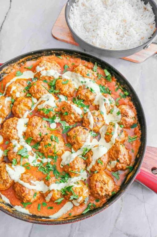 Porcupine Meatballs in Coconut Curry Sauce