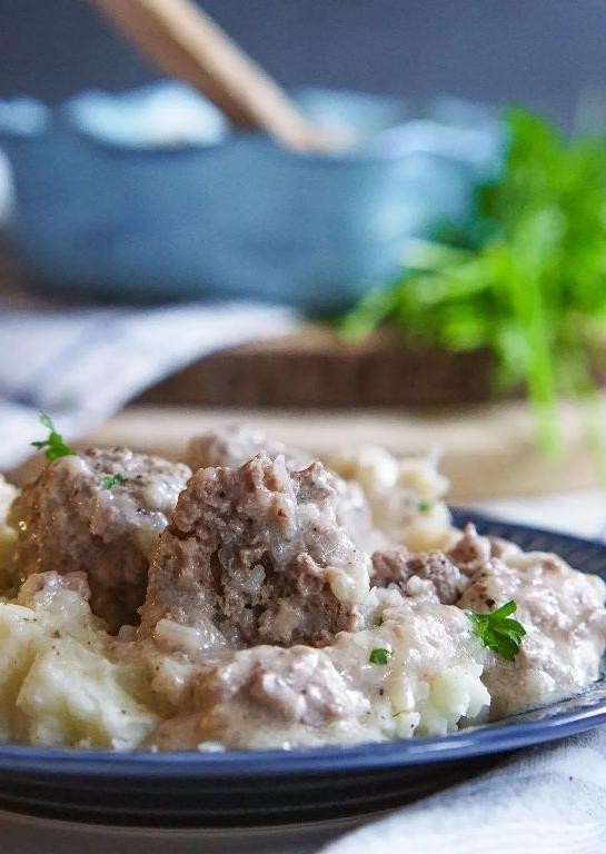 Porcupine Meatballs in Mushroom Gravy