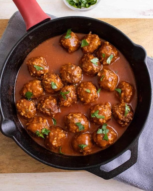 Porcupine Meatballs in a Rich Beef Broth