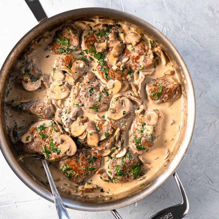 Pork Sirloin Medallions with Mushroom Sauce