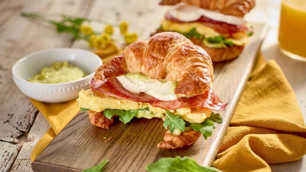 Prosciutto and Mozzarella Croissant Sandwich